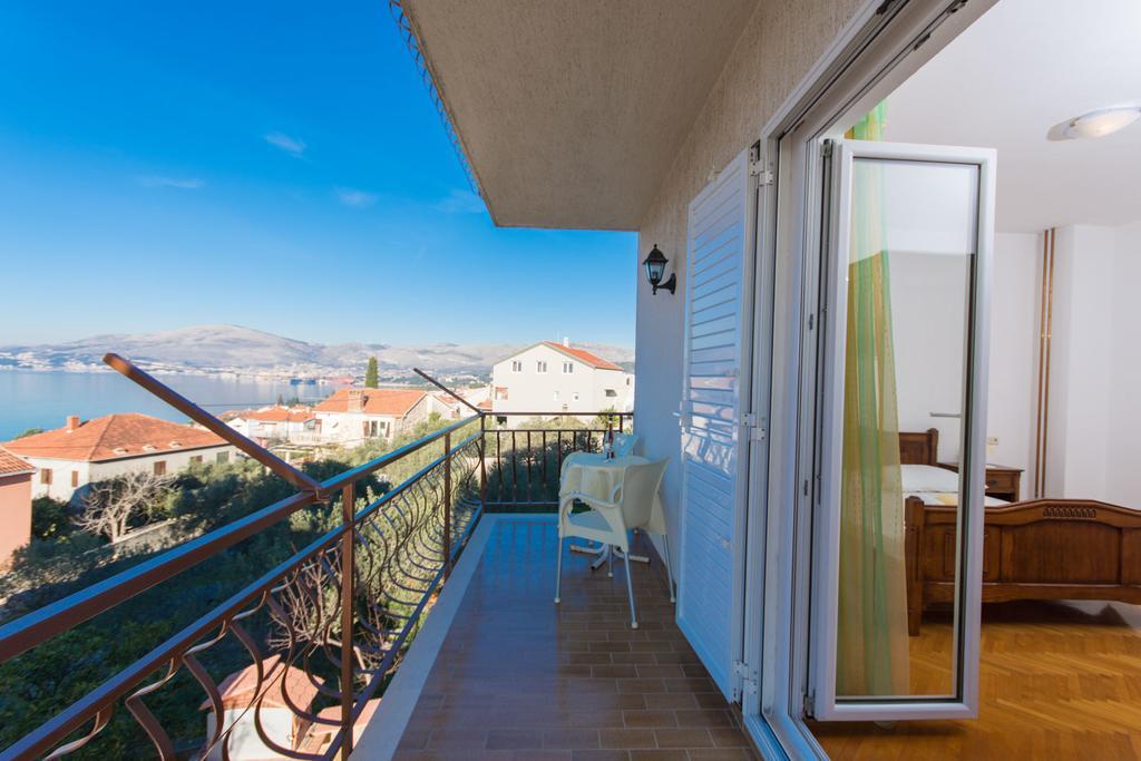 Apartmani Gaube Trogir Eksteriør bilde