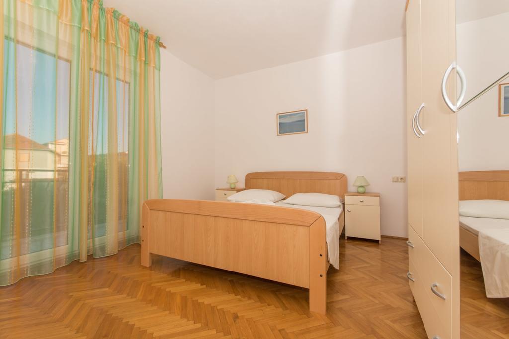 Apartmani Gaube Trogir Eksteriør bilde