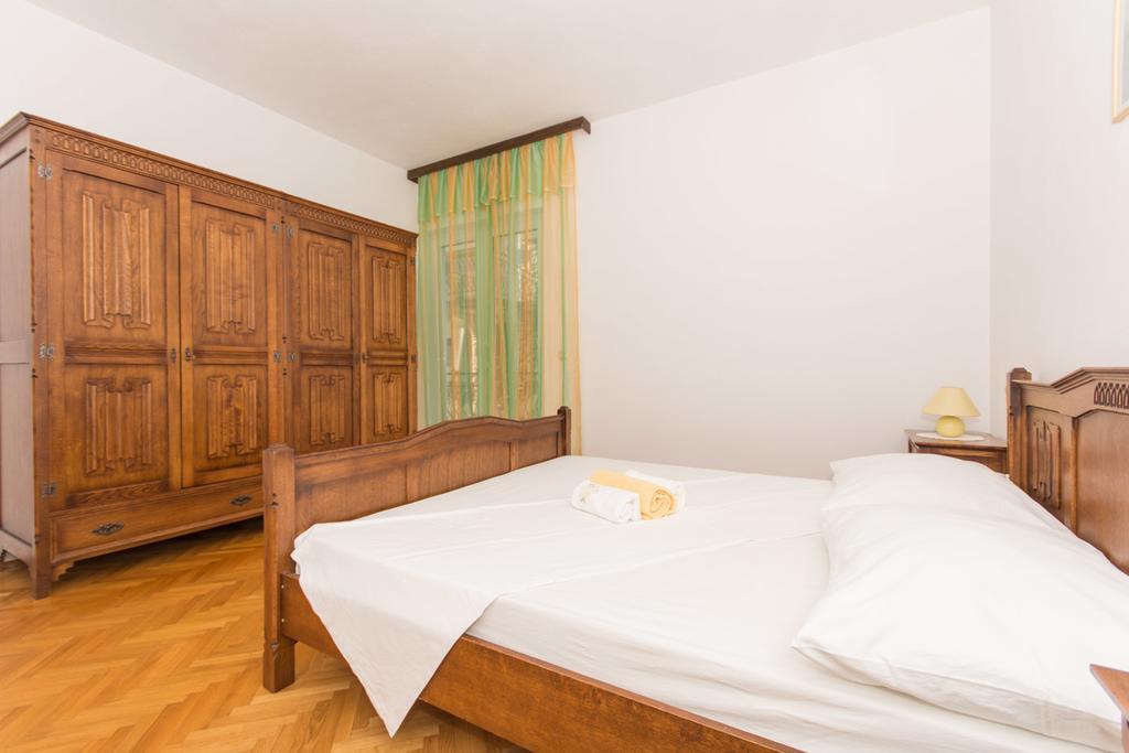 Apartmani Gaube Trogir Eksteriør bilde